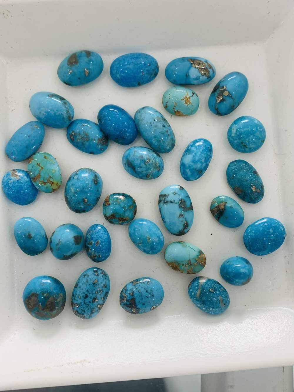pierre turquoise