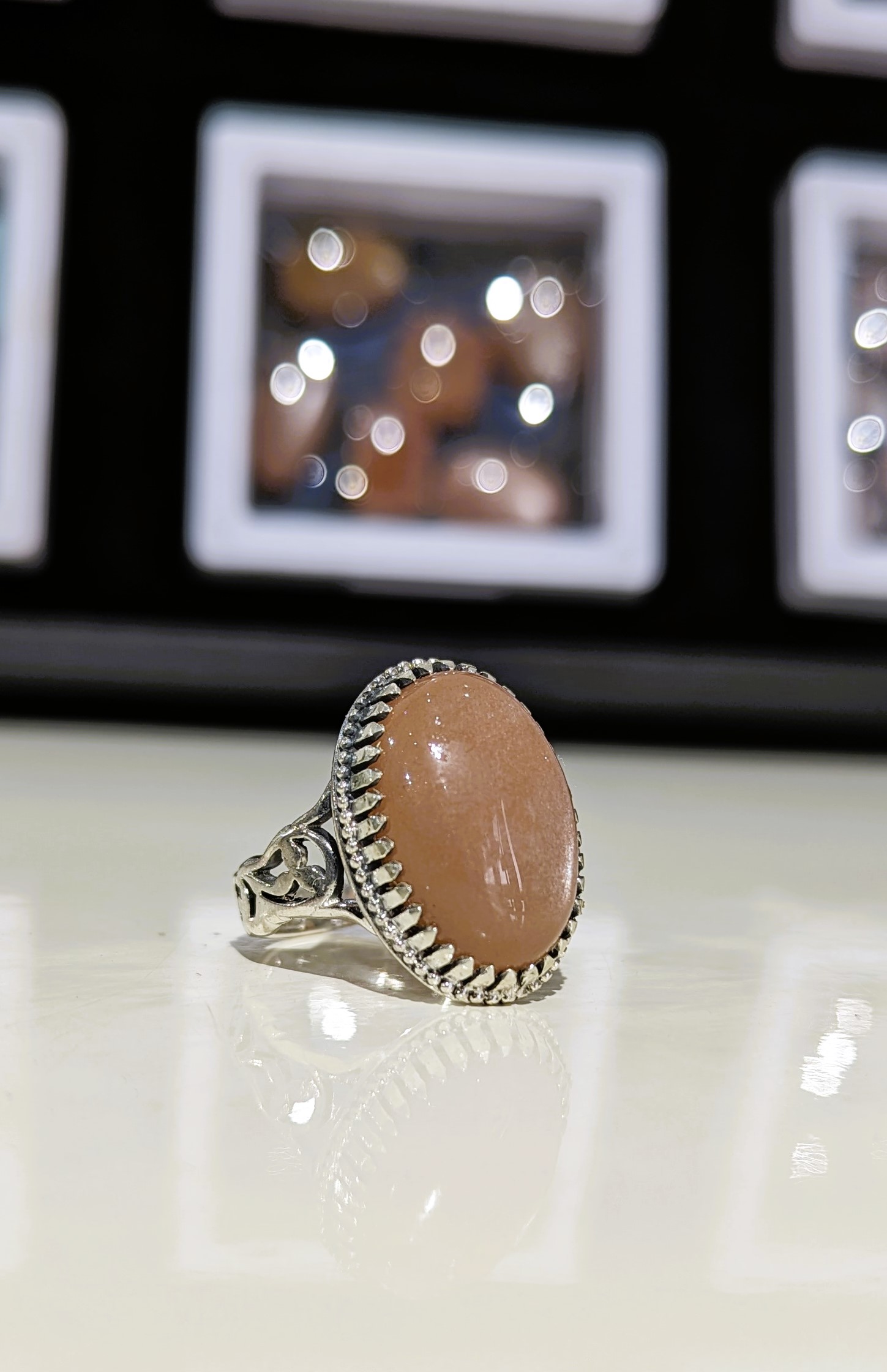 BAGUE PIERRE DE SOLEIL