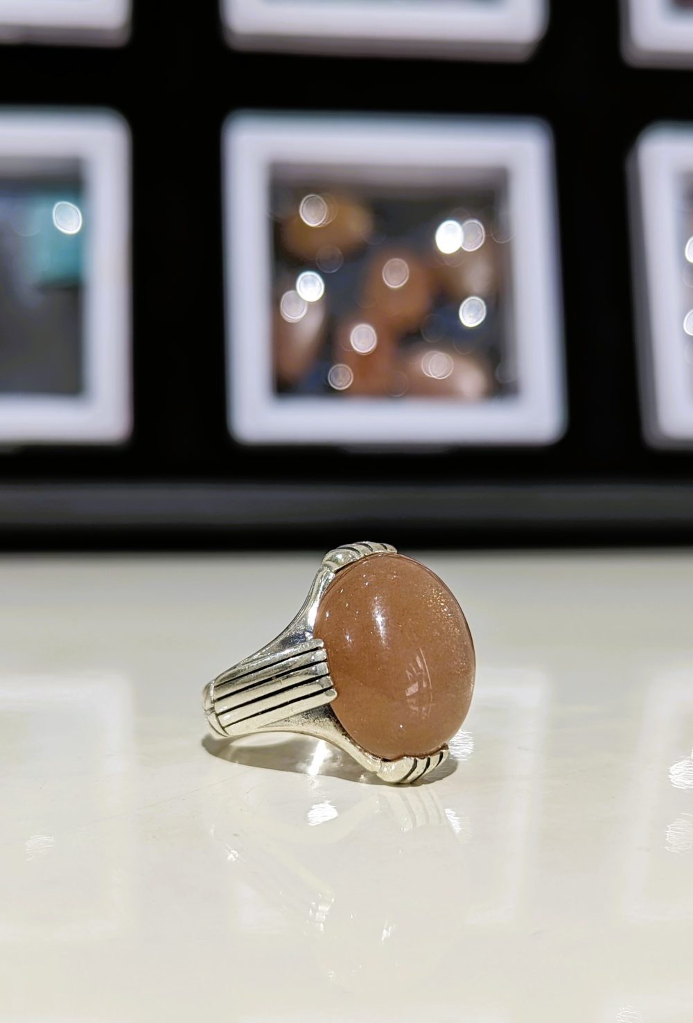 BAGUE PIERRE DE SOLEIL