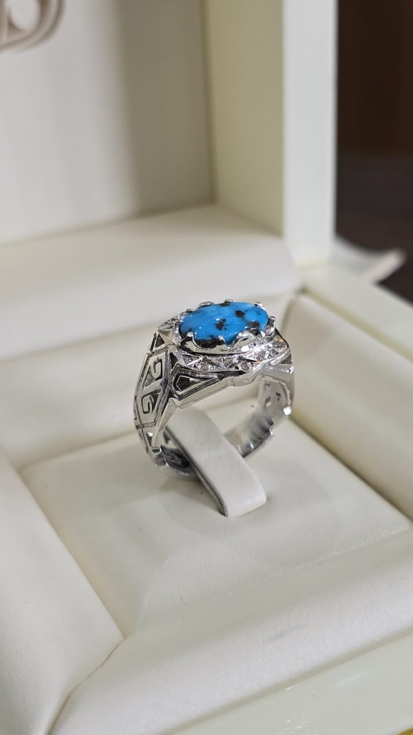 BAGUE TURQUOISE ENTOURÉ DE PIERRE DIAMANT