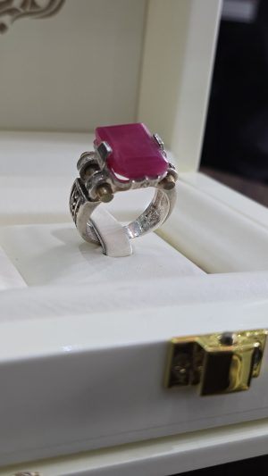 BAGUE RUBIS