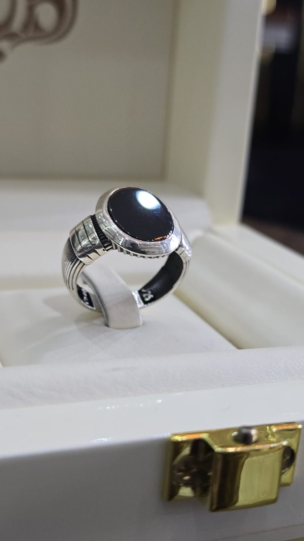 BAGUE AGATE NOIR