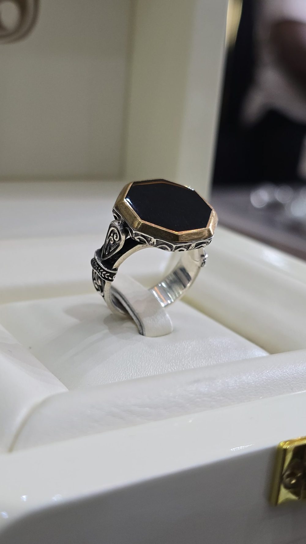 BAGUE AGATE NOIR