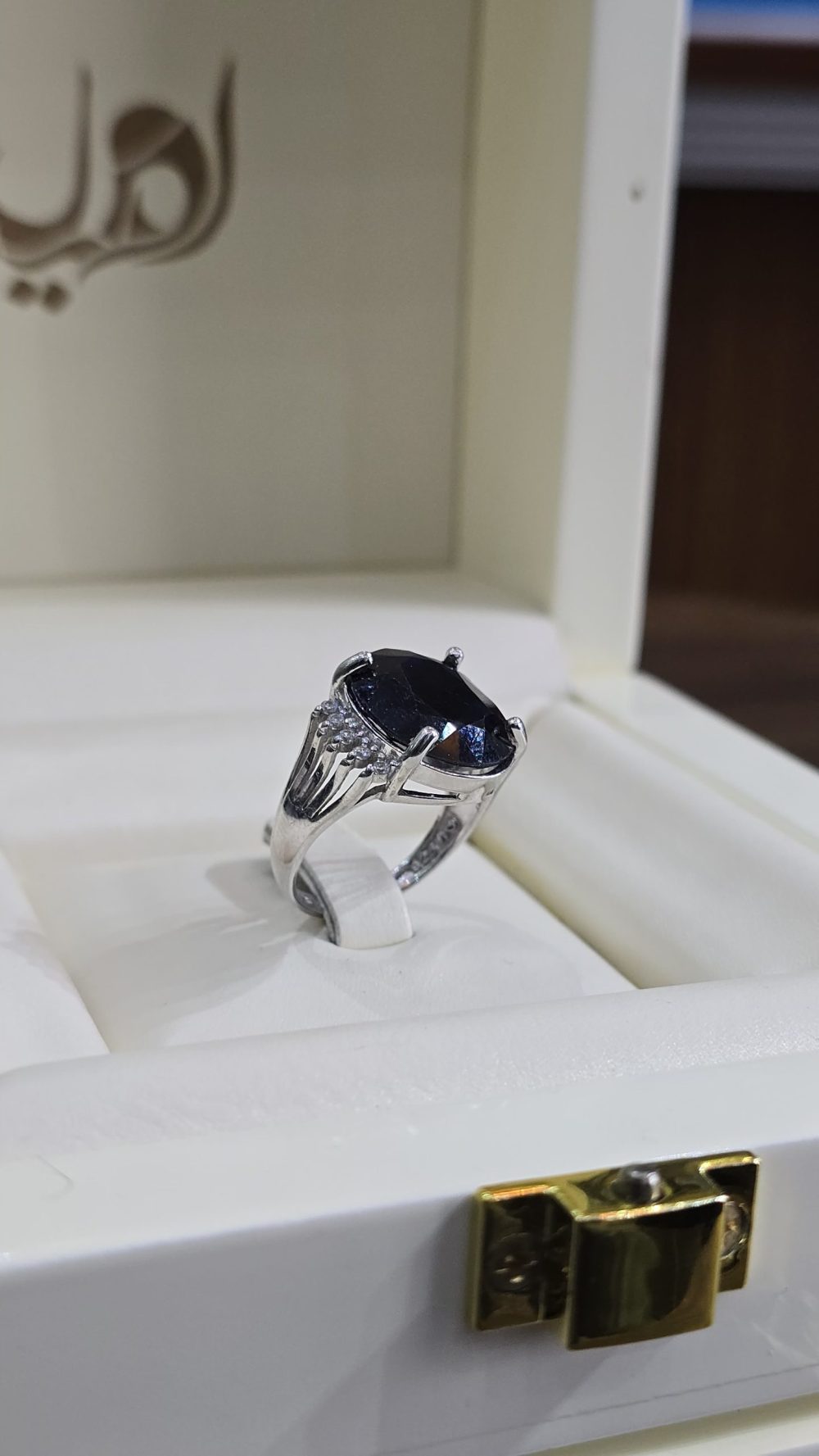 BAGUE SAPHIR BLEUE