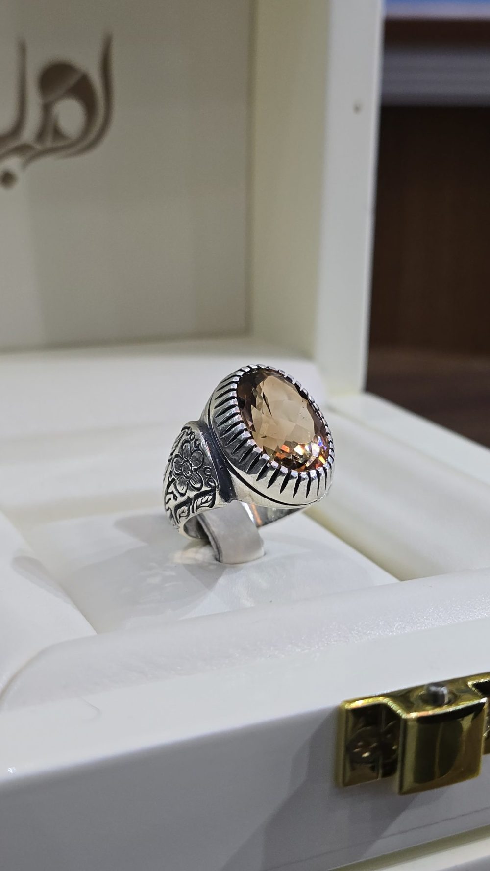 BAGUE TOPAZE IMPÉRIALE