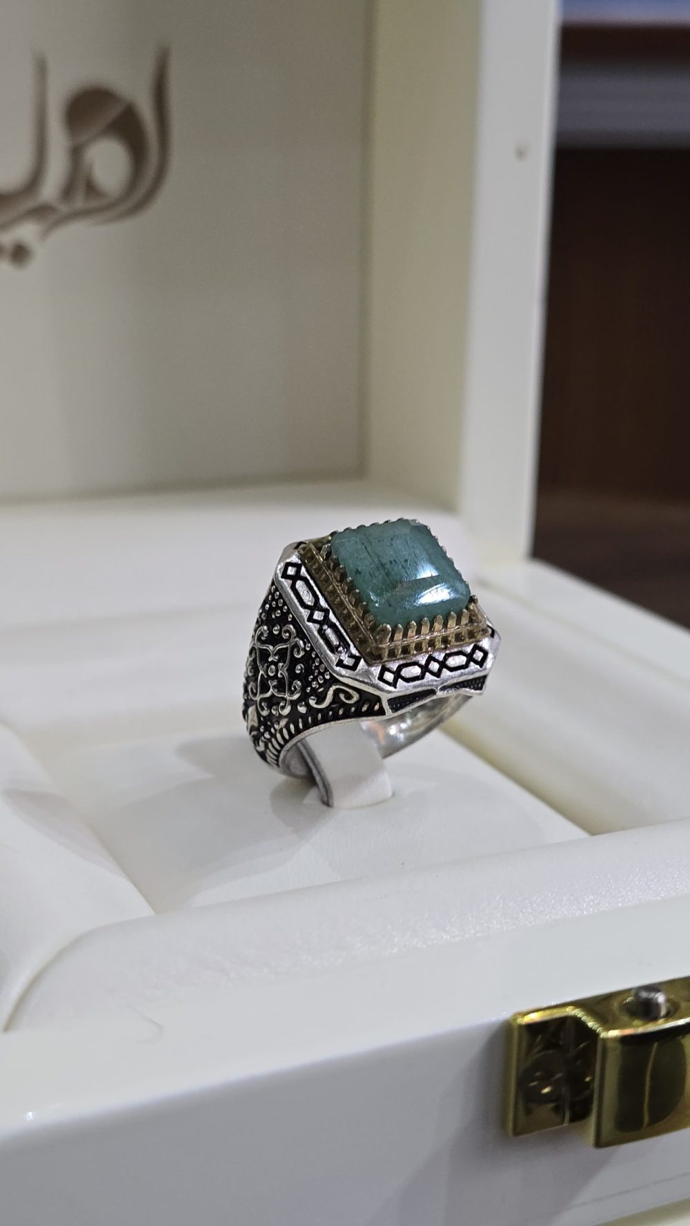 BAGUE JADE