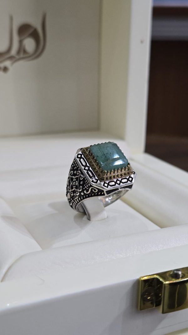 BAGUE JADE