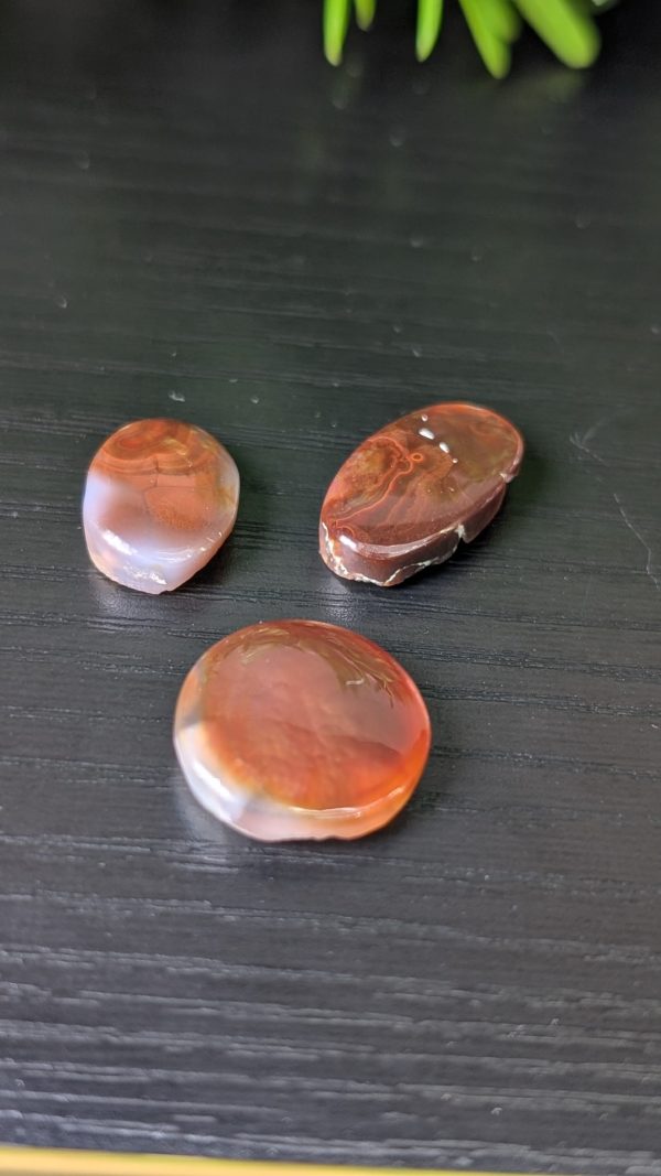 PIERRE AGATE FEU