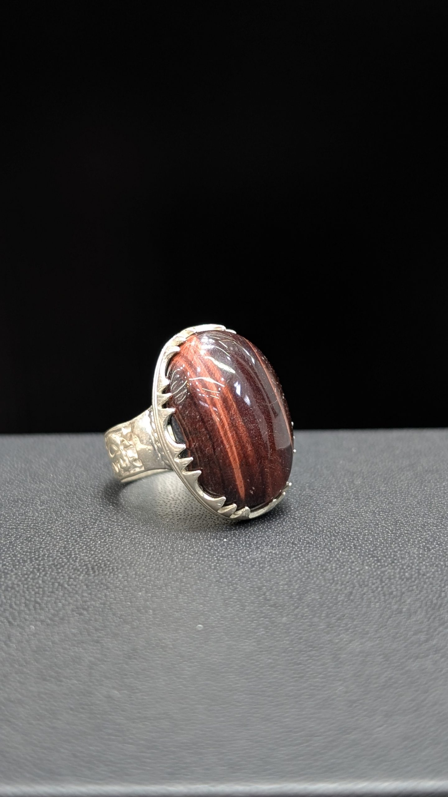 BAGUE OEIL DE TAUREAU